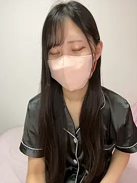 Snapshot of noa_uxu chatting on September 9, 1:05 am noa uxu online show from September 9, 1:05 am