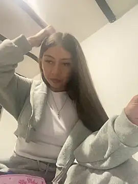 Sara-cooper2 online show from February 9, 3:53 am