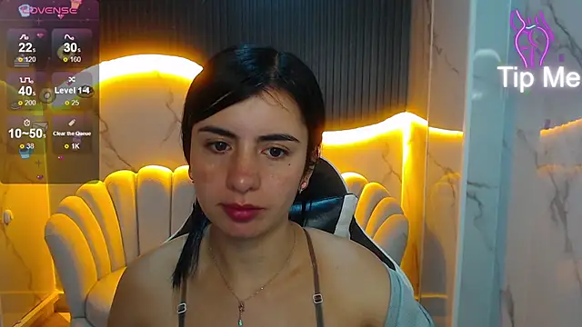 Eilyn love b online show from October 13, 12:52 pm