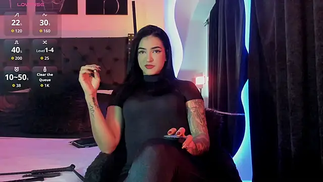 Snapshot of scarlet106 chatting on September 14, 12:41 am scarlet106 online show from September 14, 12:41 am