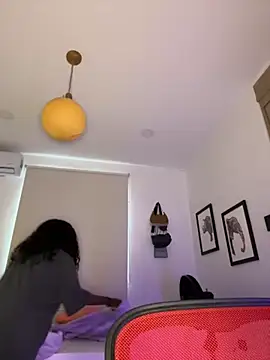 EmilyKisx online show from September 23, 1:42 pm