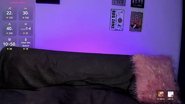 elizabethboltXXX online show from February 20, 7:37 pm