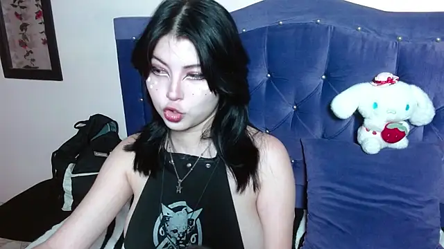 Snapshot of Ginebra_Sensual chatting on October 11, 12:52 pm Ginebra Sensual online show from October 11, 12:52 pm