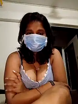 Love Foreverr12 online show from October 27, 10:44 am