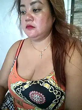 Snapshot of lady_rosie chatting on September 29, 1:22 am lady rosie online show from September 29, 1:22 am