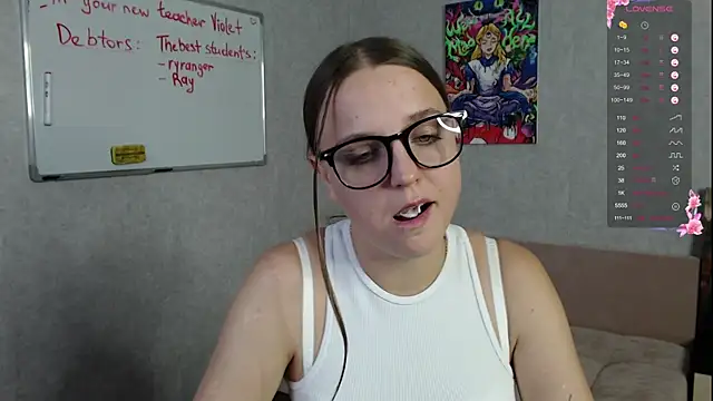 Snapshot of Violetwin chatting on October 16, 5:26 pm Violetwin online show from October 16, 5:26 pm