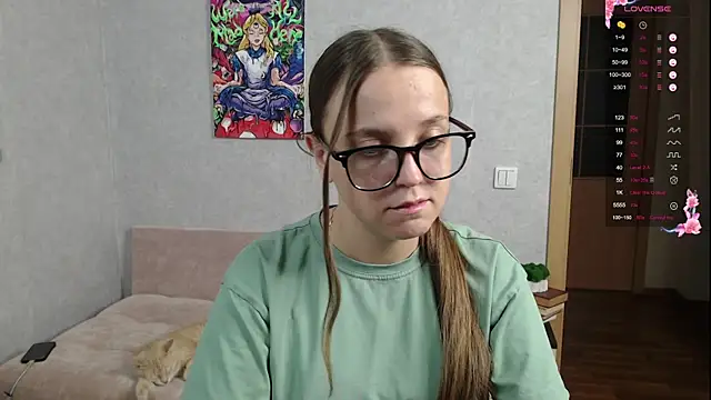 Snapshot of Violetwin chatting on September 24, 6:29 pm Violetwin online show from September 24, 6:29 pm