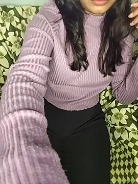 Laila Pahadi online show from November 3, 6:34 pm