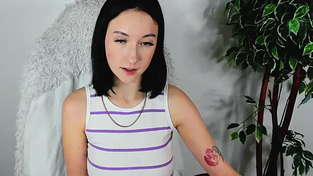 EileenMoores online show from September 25, 3:22 pm