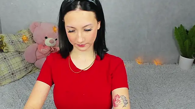 EileenMoores online show from November 26, 2:40 pm