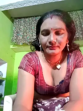 ZIVAA online show from December 4, 1:24 pm