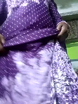 ZIVAA online show from March 28, 8:19 pm