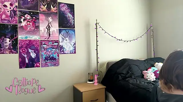 Snapshot of callioperogue chatting on October 7, 8:02 pm callioperogue online show from October 7, 8:02 pm