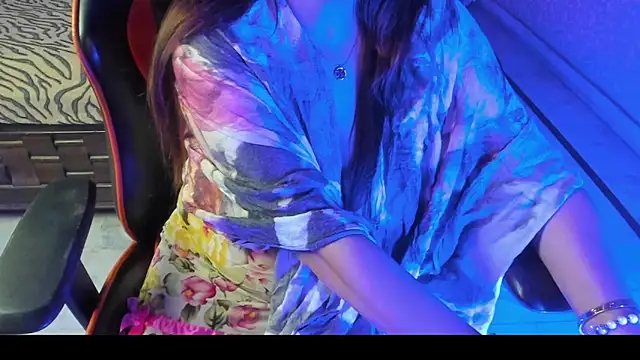 ShylaGill online show from November 25, 7:26 pm