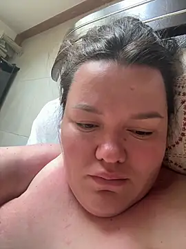 SunnyLeila2101 online show from June 13, 4:32 am