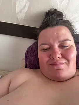SunnyLeila2101 online show from June 6, 7:58 am