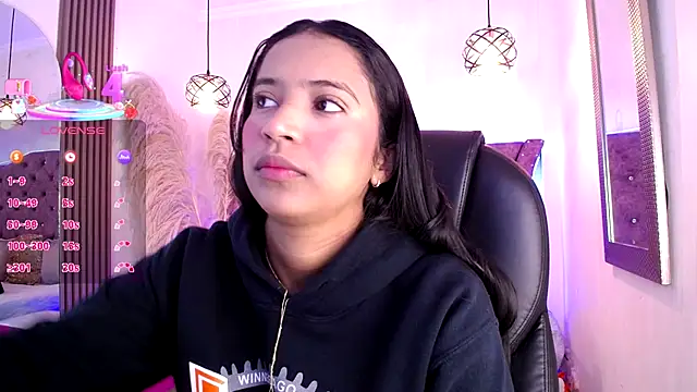 SophiaWalker 1 online show from November 17, 11:55 am