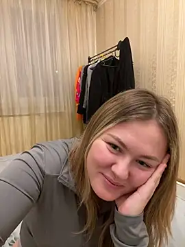 SunshineEmma online show from February 14, 11:29 pm