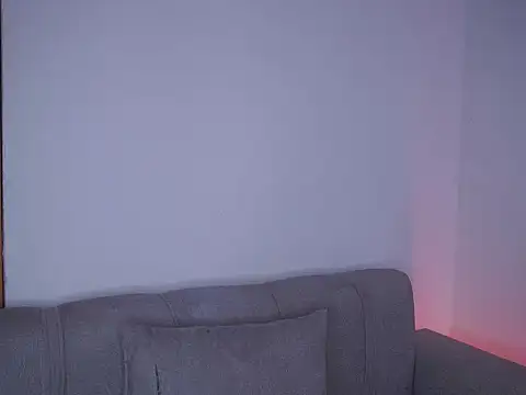 Jenner   online show from November 25, 9:04 pm