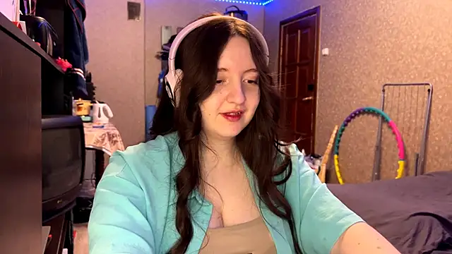 LauretteRagar online show from November 10, 9:21 pm