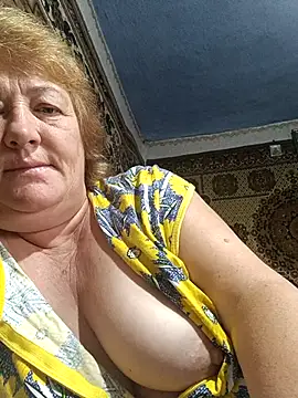 NikaLove49011 online show from October 6, 5:46 am