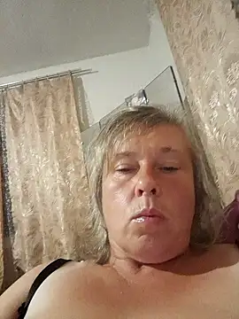 Catherine372311 online show from September 13, 7:44 pm