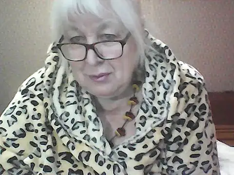 Alexia64231 online show from October 2, 3:11 am