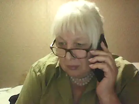 Alexia64231 online show from September 16, 4:15 pm