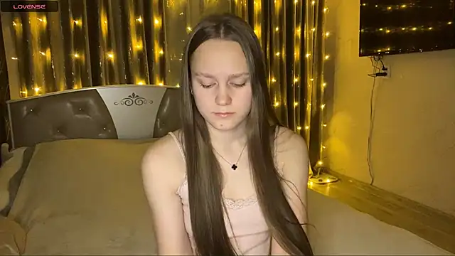 SoSweetGirl online show from December 3, 7:16 pm