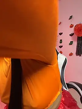 LuluMonroe Eup online show from October 27, 2:40 am