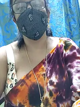 sweet-lotus online show from April 5, 8:08 pm