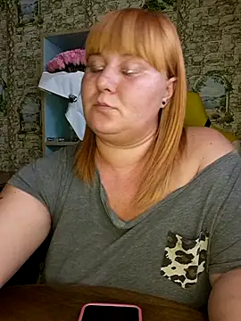 Snapshot of Miss_tits2025 chatting on September 8, 4:50 pm Miss tits2025 online show from September 8, 4:50 pm