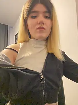 Cherry   Blossom online show from April 4, 1:54 pm