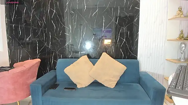 Nini Beyker online show from March 28, 12:37 pm