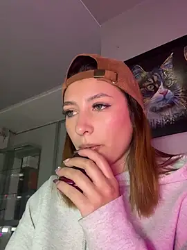 AriaBliss- online show from September 19, 5:06 am