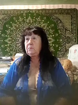 CrystalLime6411 online show from October 31, 1:48 pm