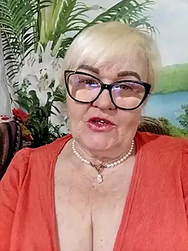 VioletSweet5566 online show from March 31, 6:35 am