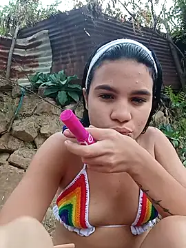 Little-Pussy-Sweet online show from January 9, 7:40 pm