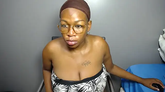 Ozimpho online show from February 6, 12:47 am