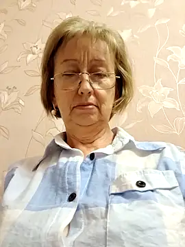 AlikaSwan5821 online show from September 17, 8:51 pm