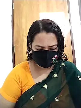 Snapshot of Anamika-38 chatting on October 12, 11:01 am Anamika-38 online show from October 12, 11:01 am