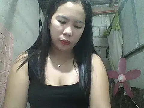 pinaysinglemommm online show from February 7, 8:35 pm