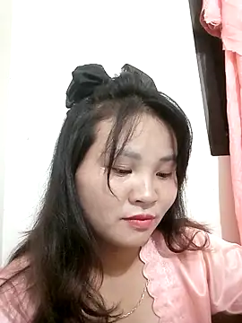 Snapshot of Heulwen-22 chatting on September 24, 2:27 pm Heulwen-22 online show from September 24, 2:27 pm