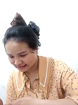 Snapshot of Heulwen-22 chatting on September 20, 12:58 pm Heulwen-22 online show from September 20, 12:58 pm