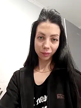 Snapshot of Princessa99885 chatting on October 14, 5:54 am Princessa99885 online show from October 14, 5:54 am