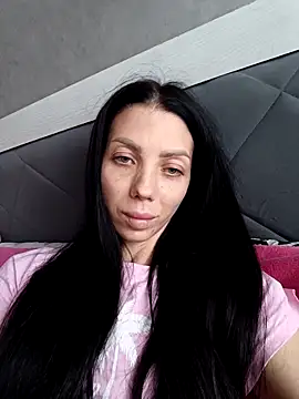 Snapshot of Princessa99885 chatting on September 17, 1:31 pm Princessa99885 online show from September 17, 1:31 pm
