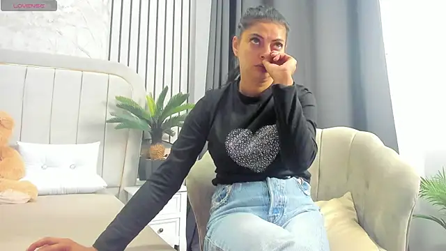 DaryaReed online show from September 22, 3:16 am