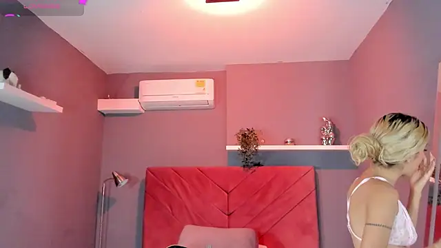 cinnia  online show from March 28, 11:32 am