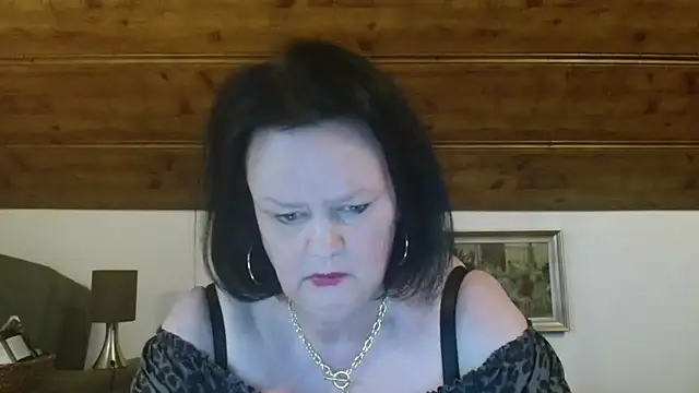 TiffanyMature online show from October 27, 3:07 pm