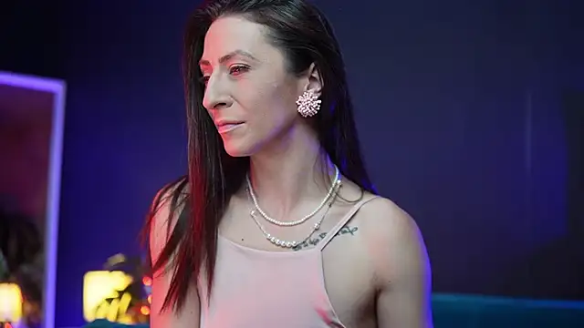 RubyRosa online show from August 2, 9:40 pm